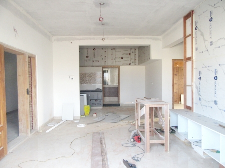 538195619-1) Li id 366 - Fourth Floor Flat Hall.JPG